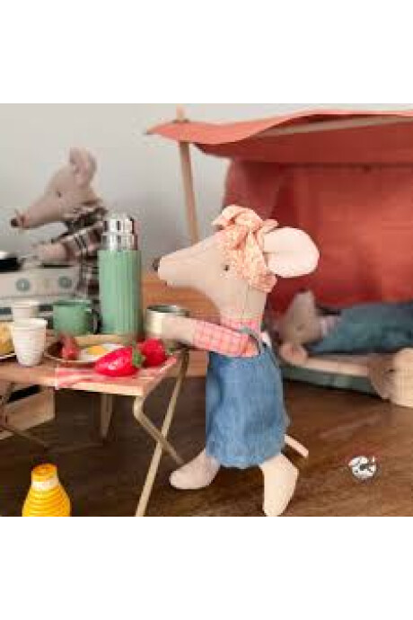 RATONA PICNIC CON MOCHILA RATONA PICNIC CON MOCHILA