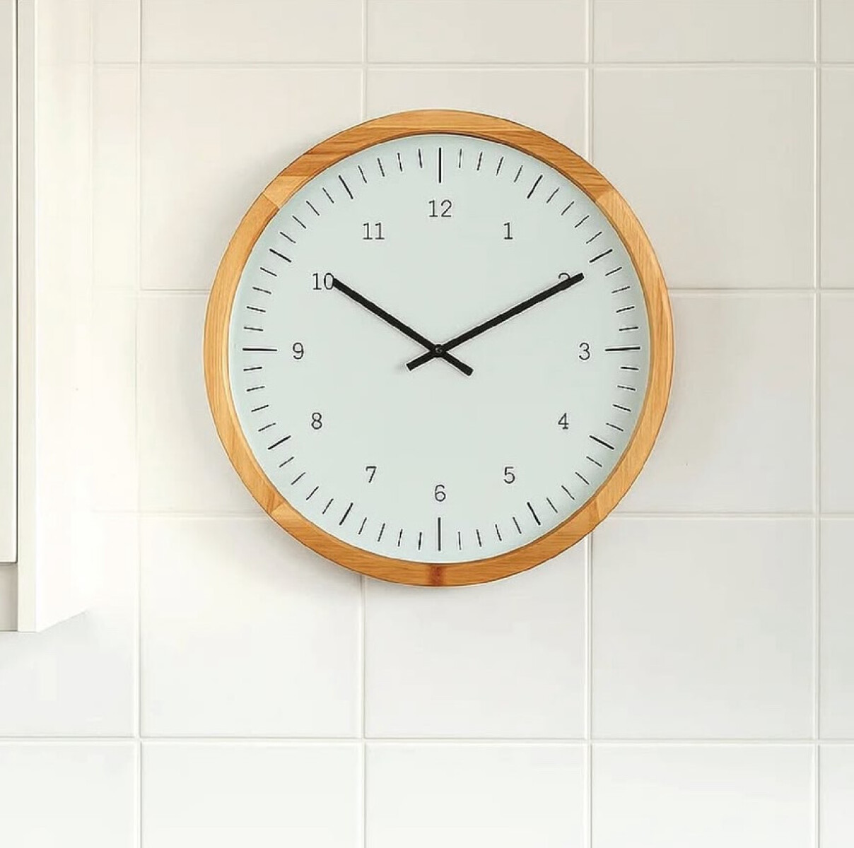RELOJ DE PARED MDF FONDO BLANCO 