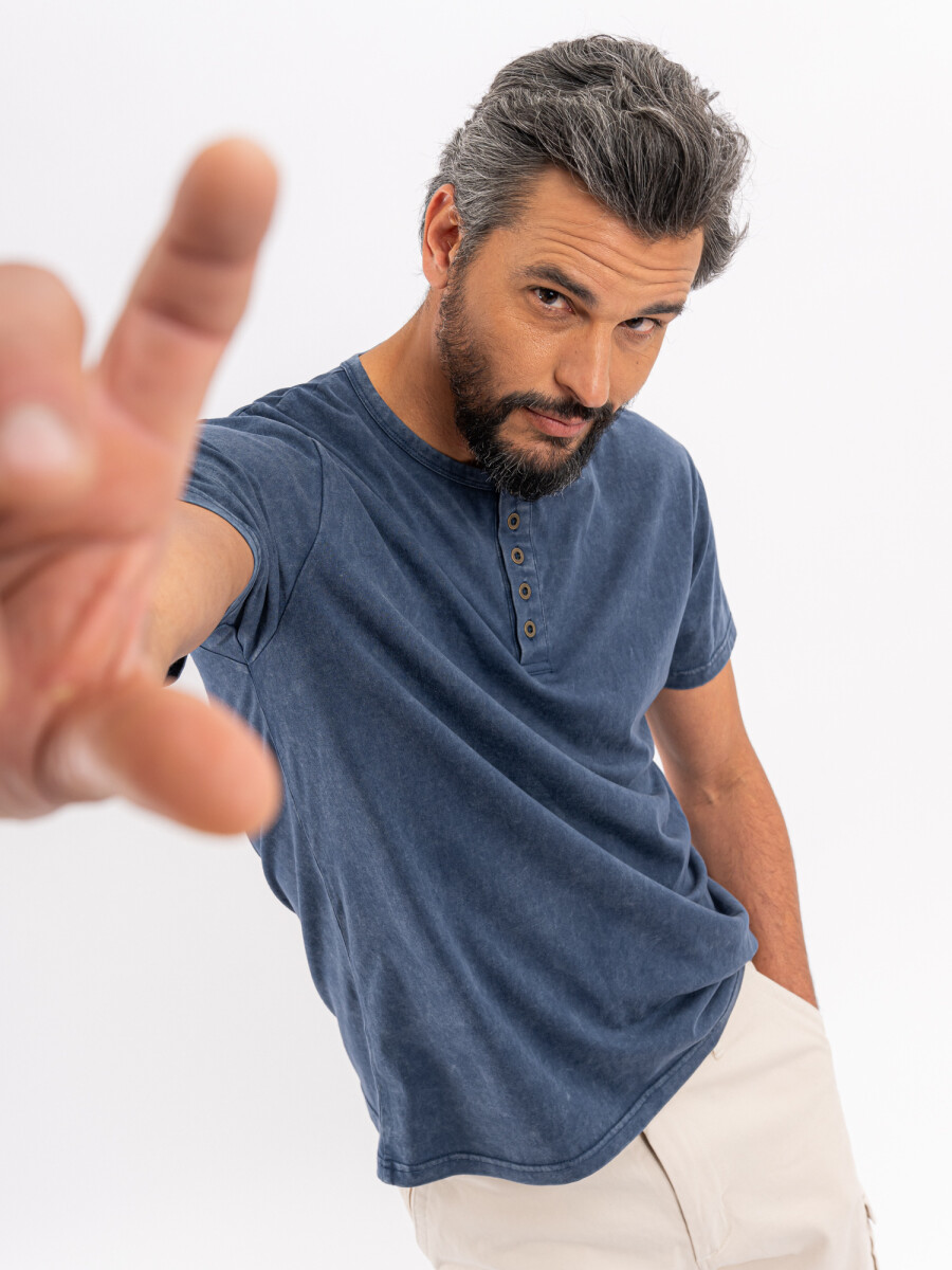 t-shirt m/c estoneada - azul 