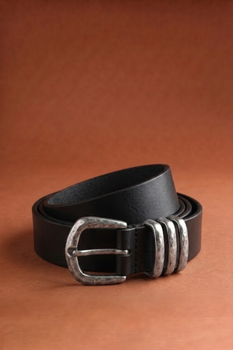 Cinto de Cuero. Negro