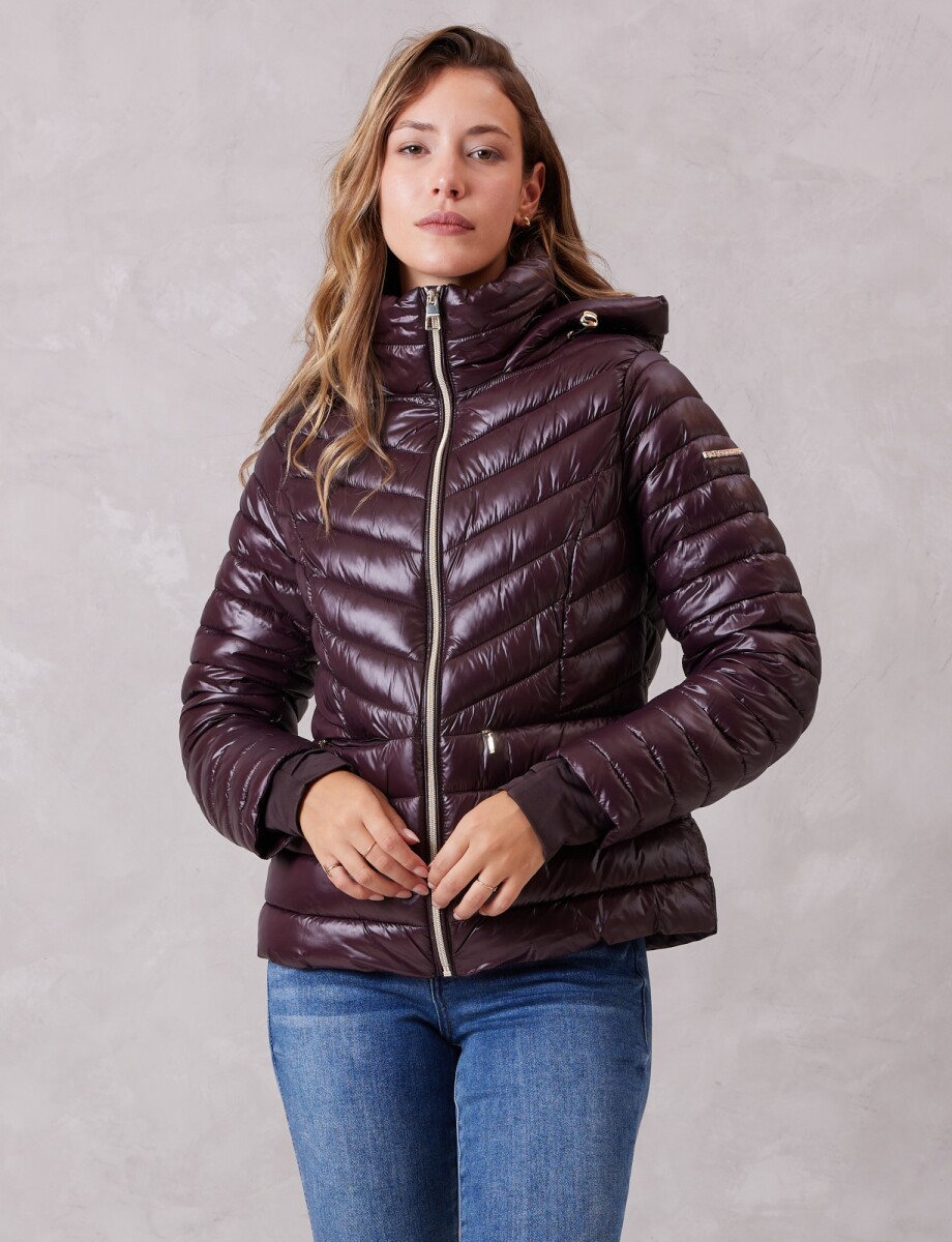 Campera Puffer Satinada Con Capucha Y Puños - Marron 
