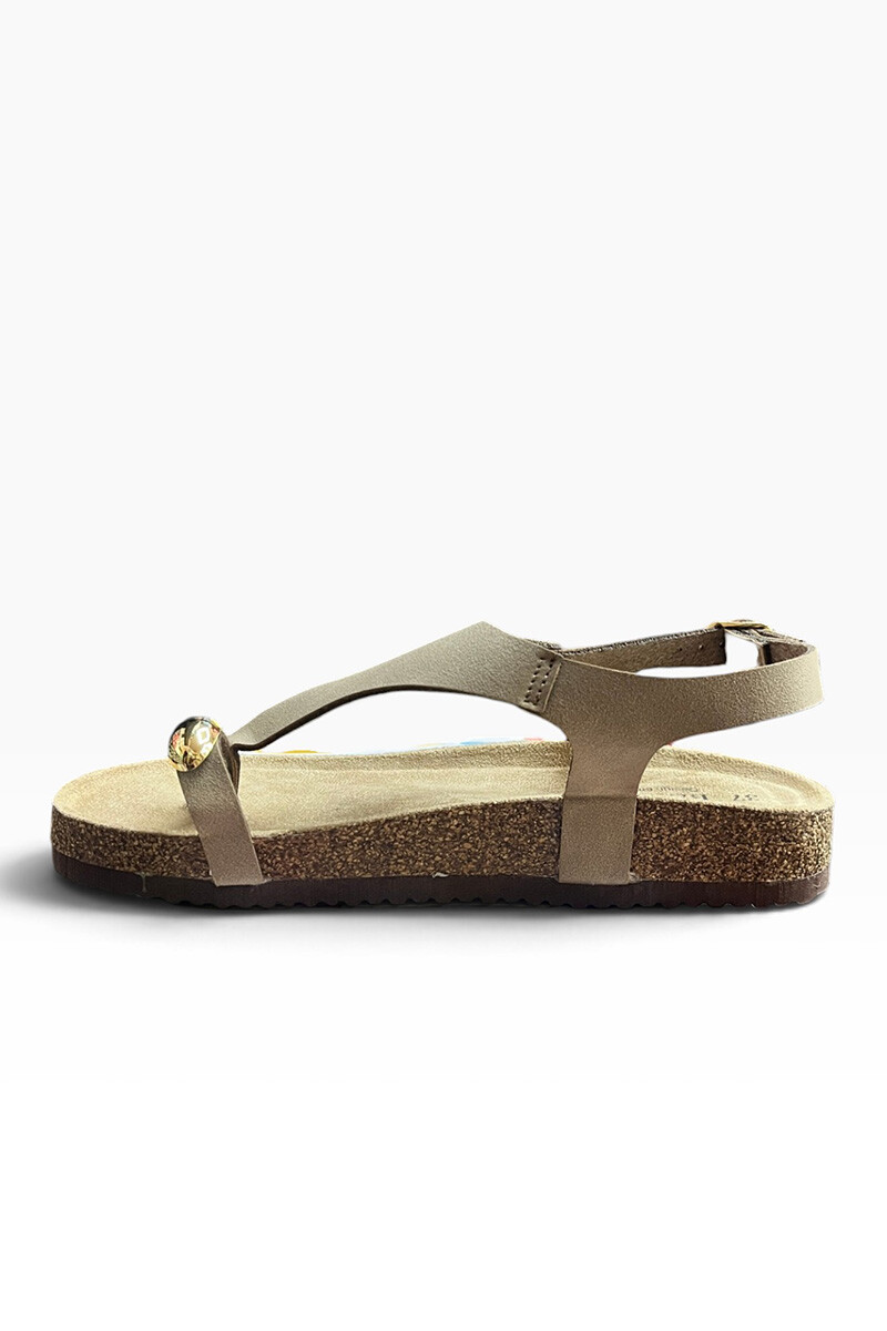 Sandalia Bettina con aplique BT105 Marron