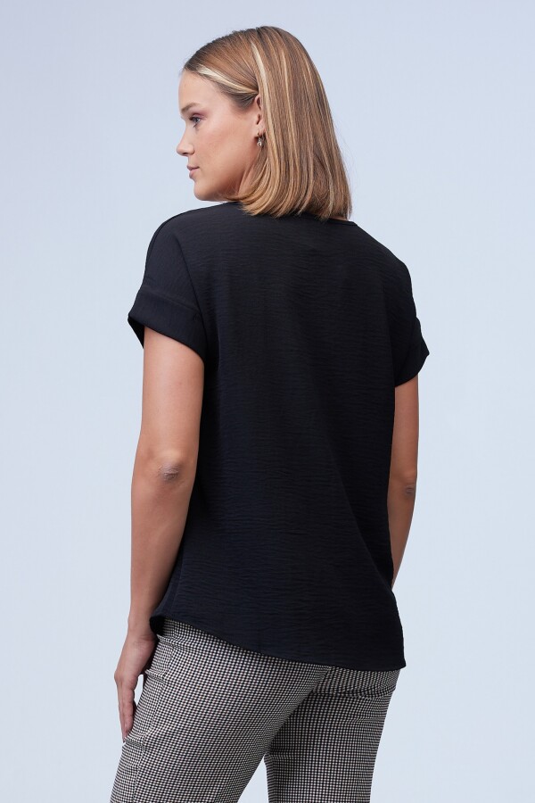 Blusa Solid NEGRO