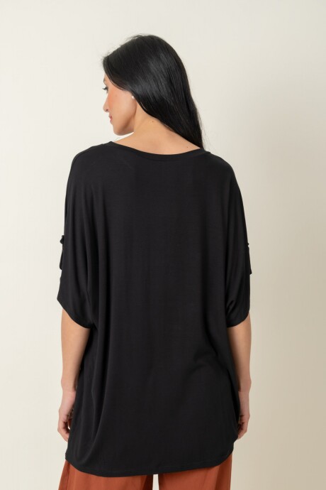 REMERA POSY Negro