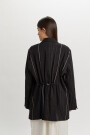 CHAQUETA FITTABLE Negro