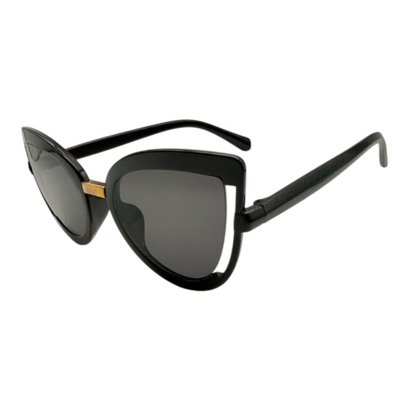 SM616820 negrouniforme