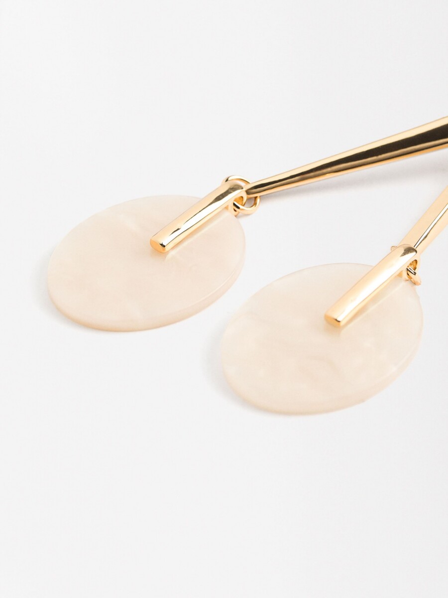 Pendientes Largos Con Círculo Perlado beige