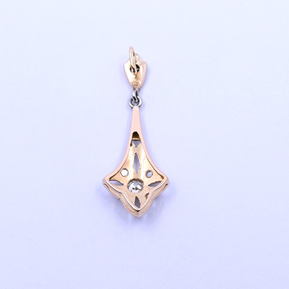 Colgante oro 18k antiguo con brillantes y diamantes. Colgante oro 18k antiguo con brillantes y diamantes.