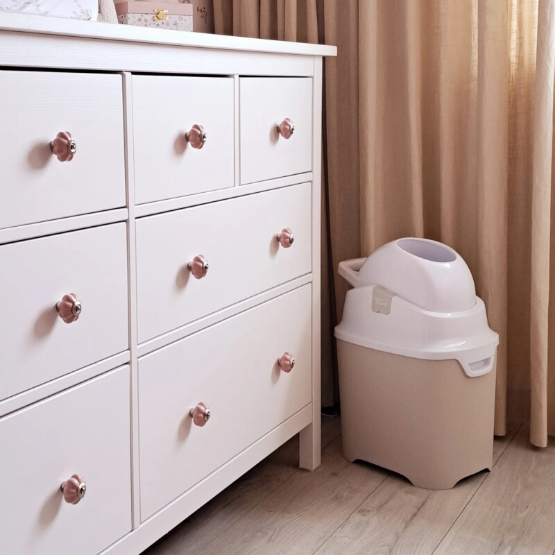 Contenedor de Pañales DIAPER CHAMP Bebesit Beige Contenedor de Pañales DIAPER CHAMP Bebesit Beige