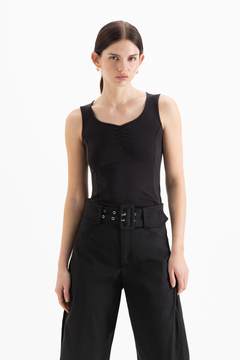 TOP GRECIA Negro