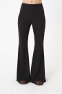 PANTALÓN FLARE. Negro