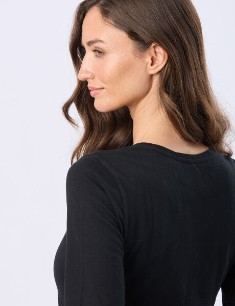 REMERA BÁSICA DE ALGODÓN Negro