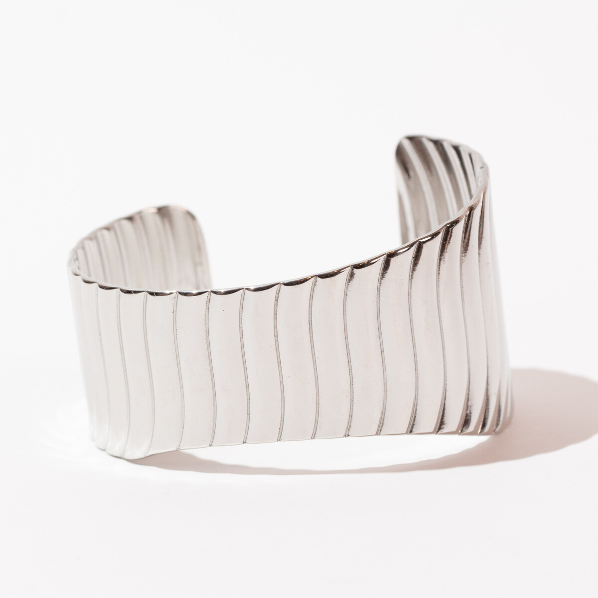 PULSERA ISHANI 