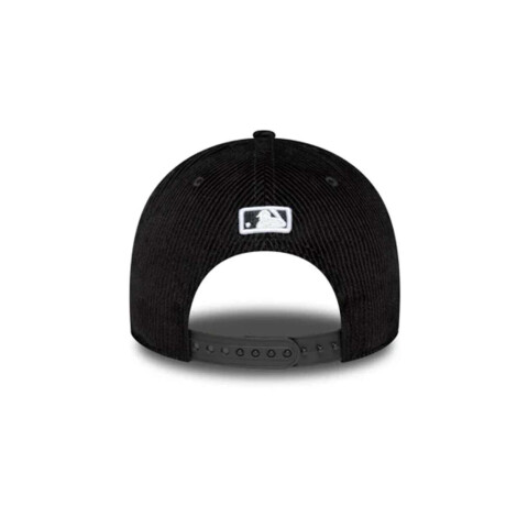 Gorro New Era Cord 9Forty Mc Neyyan Negro