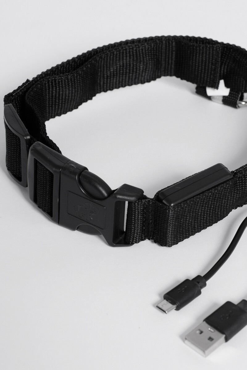 Collar con luz LED recargable negro