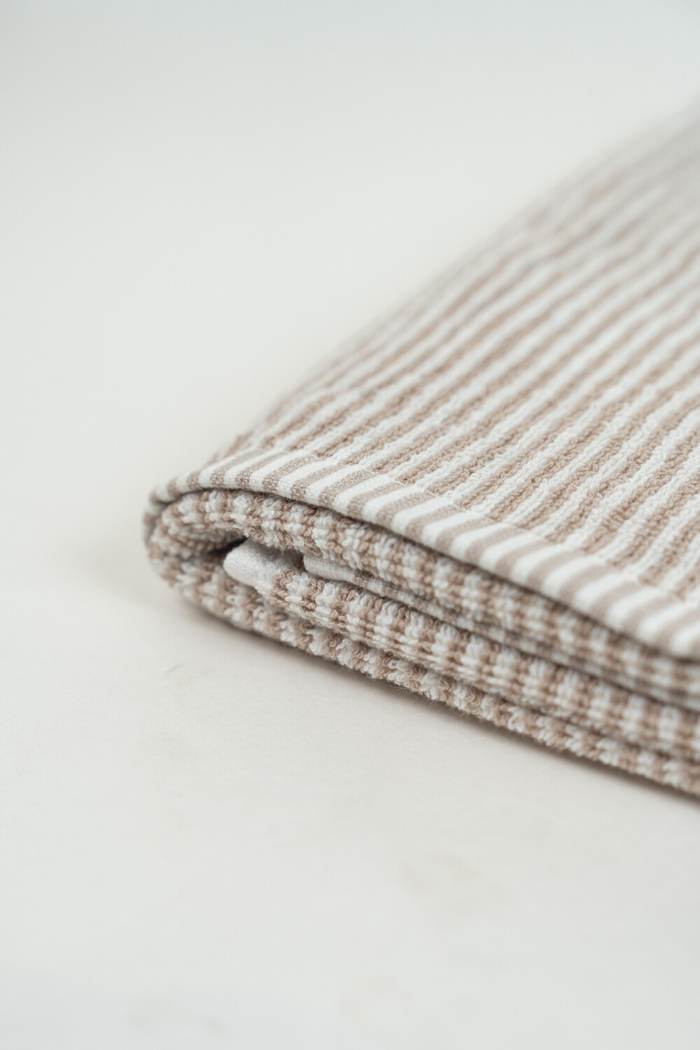 Toalla Mano Stripes, 500g. Estampado 2
