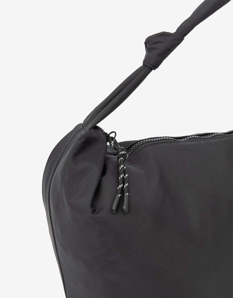 Saca Nylon Cartera Saca En Material Reciclado - Negro
