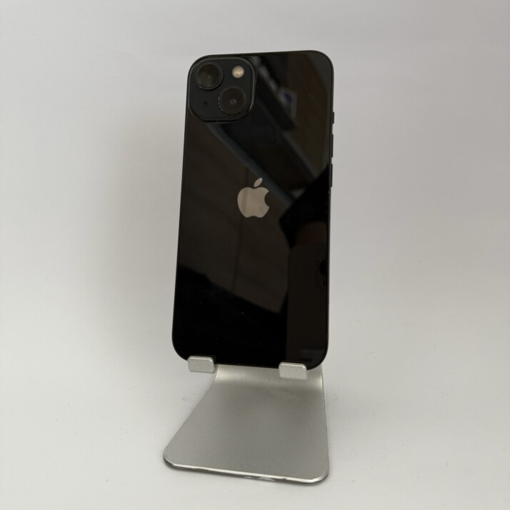 iPhone 13 128 GB - Midnight iPhone 13 128 GB - Midnight