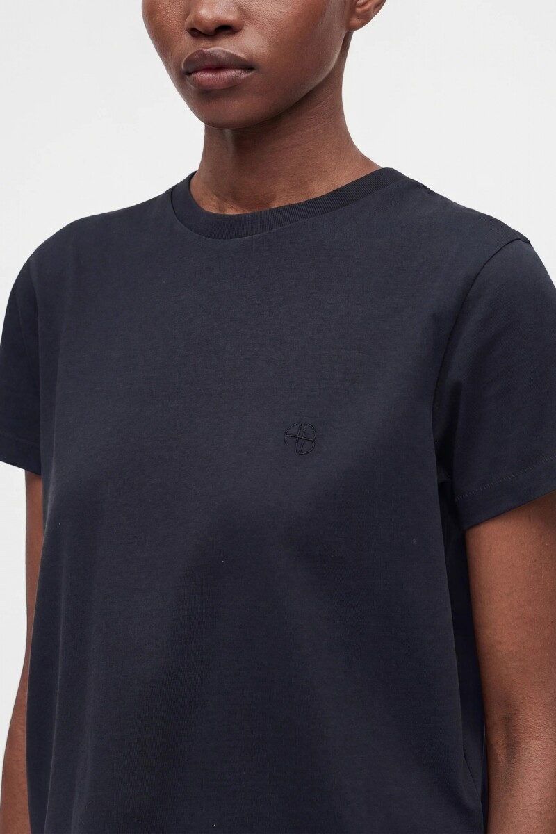 REMERA SHELLEY Negro