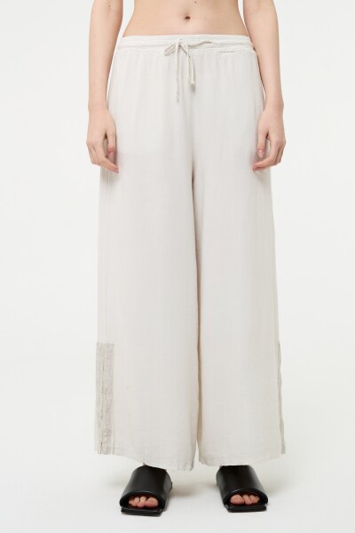 PANTALÓN AMPLIO Crudo