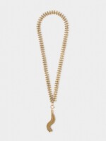 Collar Largo Con Colgante Flecos Metálicos dorado