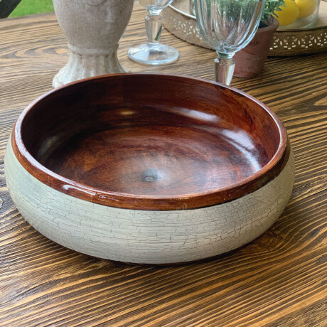 Bowl de madera con diseño esmaltado Bowl de madera con diseño esmaltado