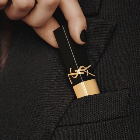 Labial YSL The Slim Velvet Radical N°25 Nude Cassandre Labial YSL The Slim Velvet Radical N°25 Nude Cassandre