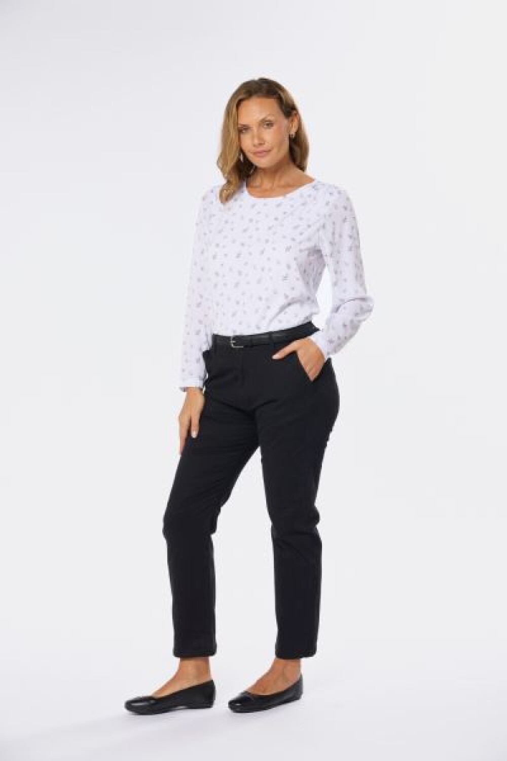 PANTALON RECTO DE GABARDINA Negro