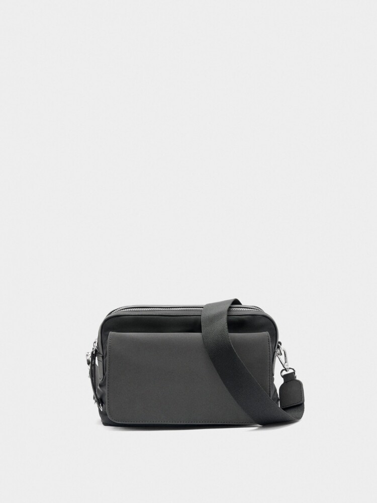 Bolso Bandolera De Nylon Con Solapa negro