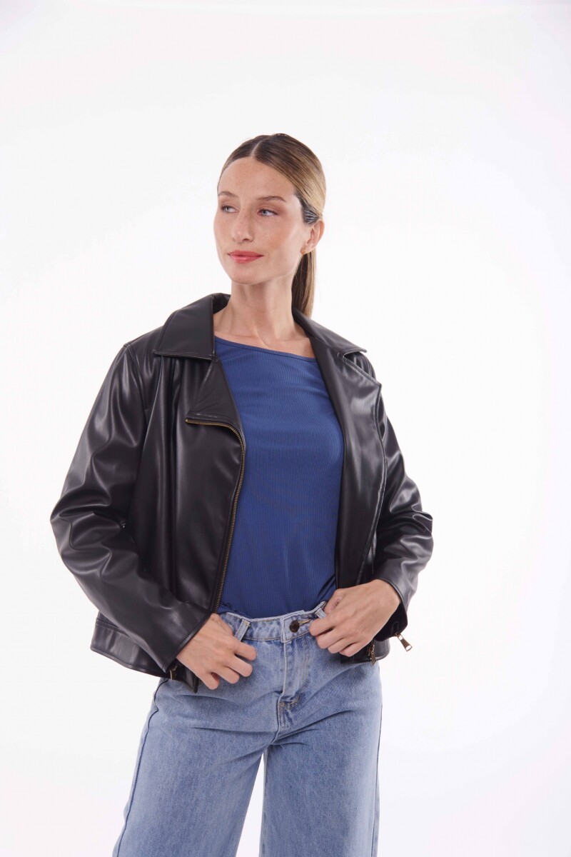 CAMPERA CUERINA VICTORIA NEGRO CAMPERA CUERINA VICTORIA NEGRO