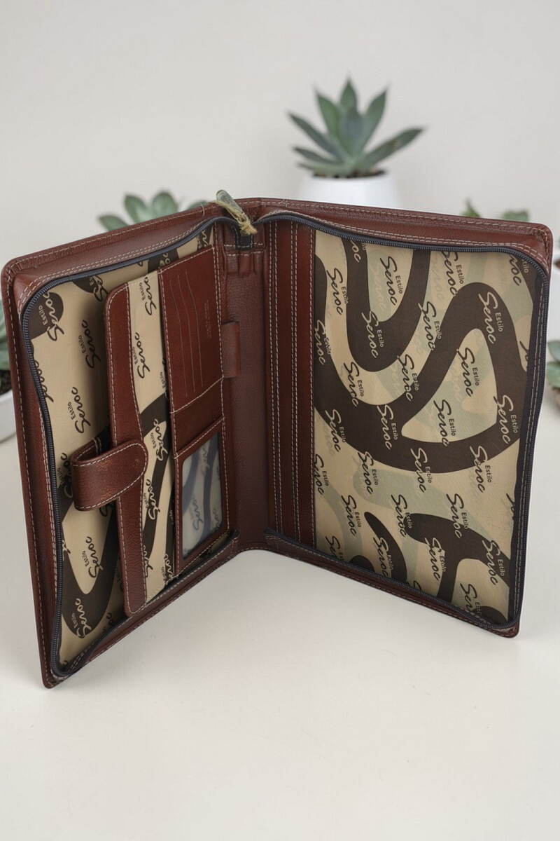 Dosier Mediano Profesional en cuero genuino Marrón