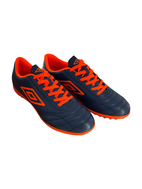 Calzado Classic II TF Umbro Hombre 018