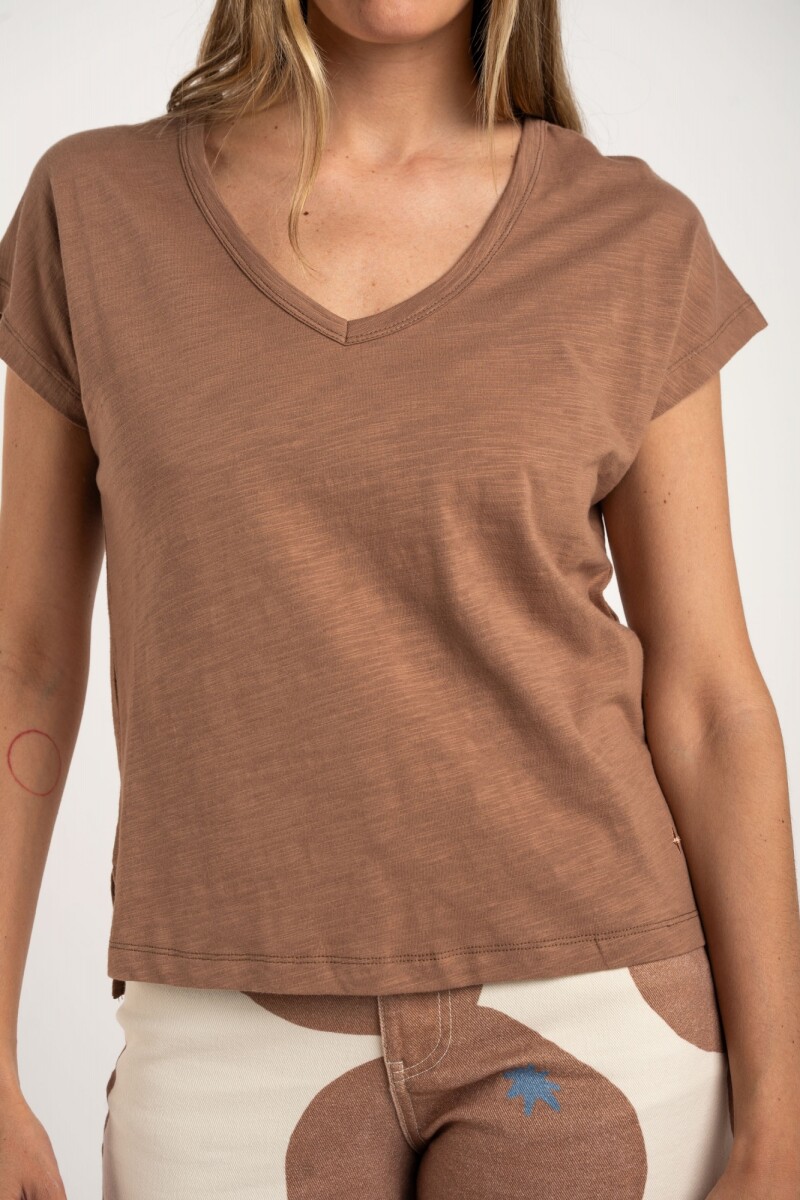 Remera Algodón Falame Mocha