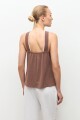 Top halter vivo en contraste chocolate