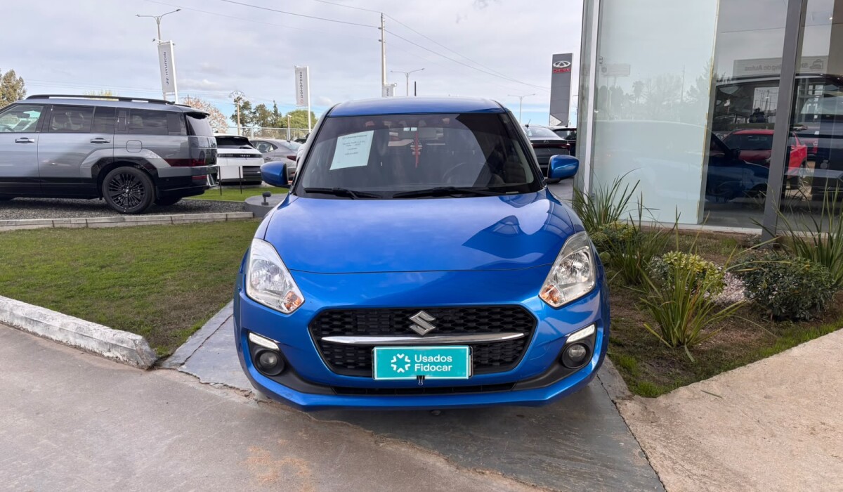 Suzuki Swift 1.2 GL Hybr - 2022 Suzuki Swift 1.2 GL Hybr - 2022