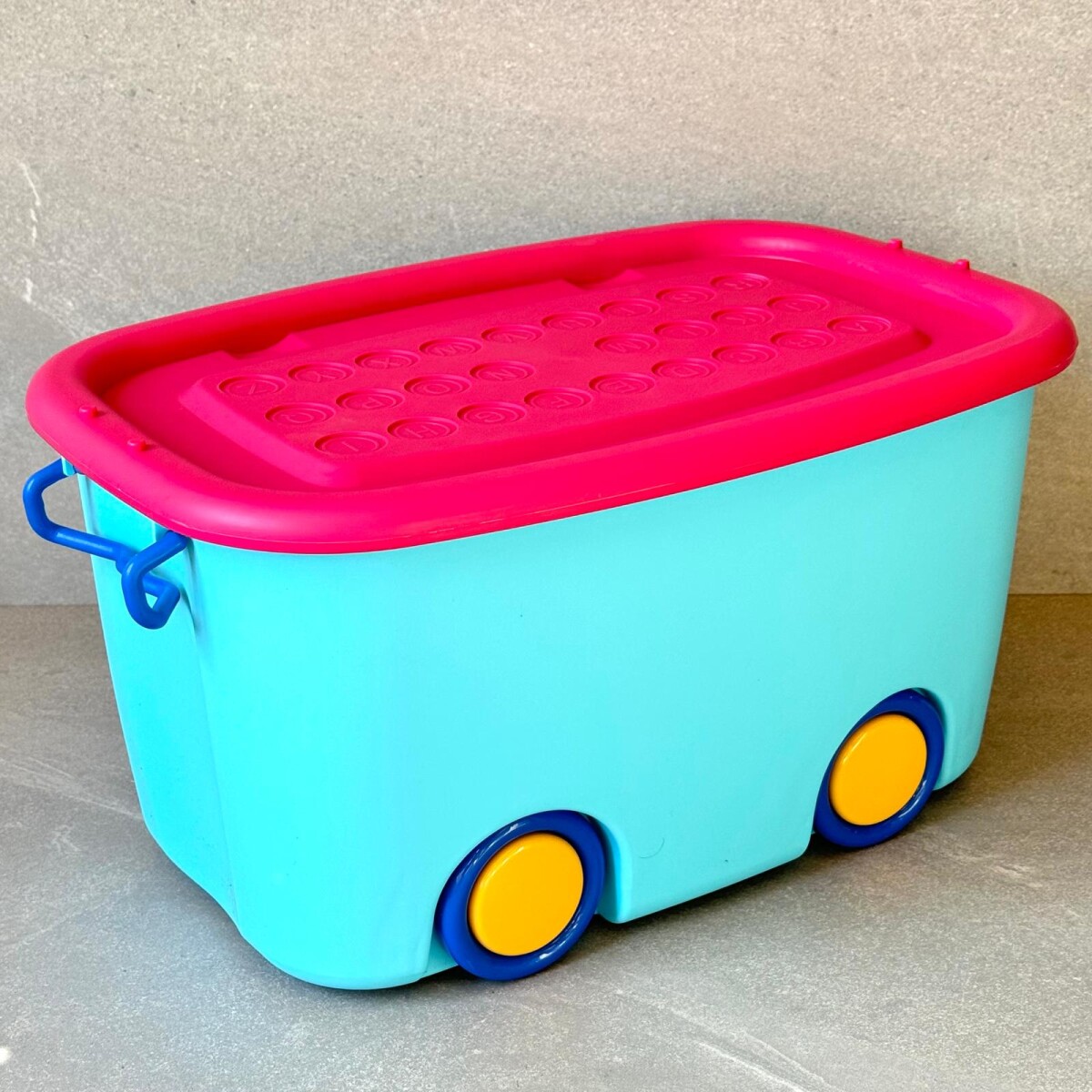 Cajas con ruedas para guardar juguetes clearance