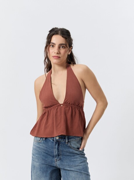 TOP HAILEY MARRON