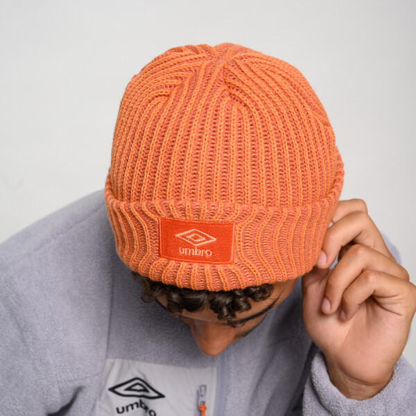 GORRO BEANIE Umbro Hombre 008