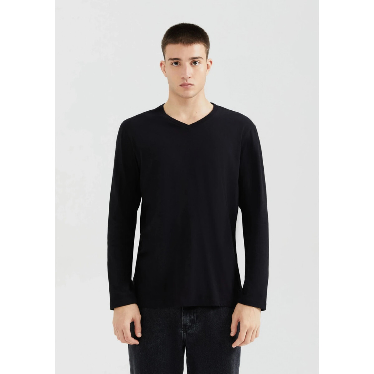 CAMISETA ML MASC - PRETO ESCURO 