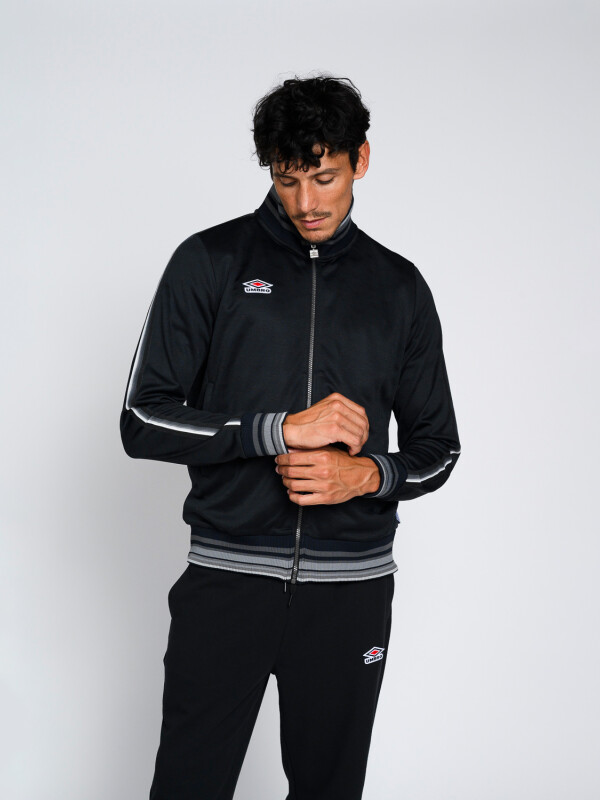 CAMPERA MONOGRAM Umbro Hombre 002