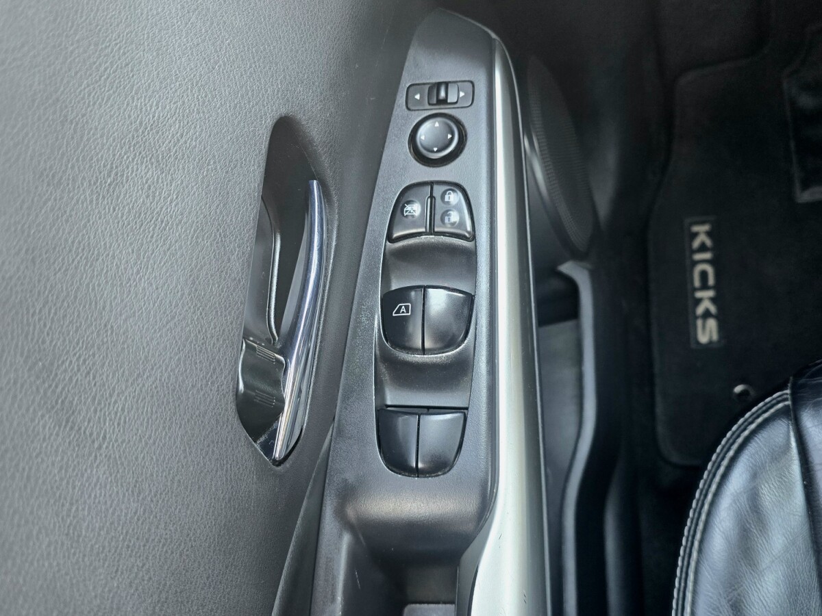 Nissan Kicks Exclusive EXCELENTE ESTADO | Permuta / Financia Nissan Kicks Exclusive EXCELENTE ESTADO | Permuta / Financia