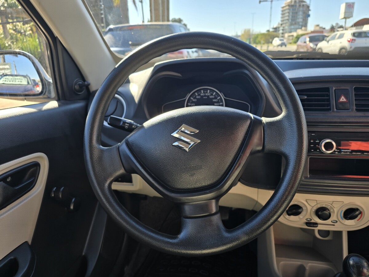 Suzuki Alto 800 STD Con Ficha Oficial| Permuta / Financia Suzuki Alto 800 STD Con Ficha Oficial| Permuta / Financia