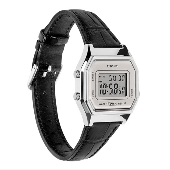 Reloj CASIO RETRO LA680WEL-1DF Cuero Negro Esfera 28mm 0