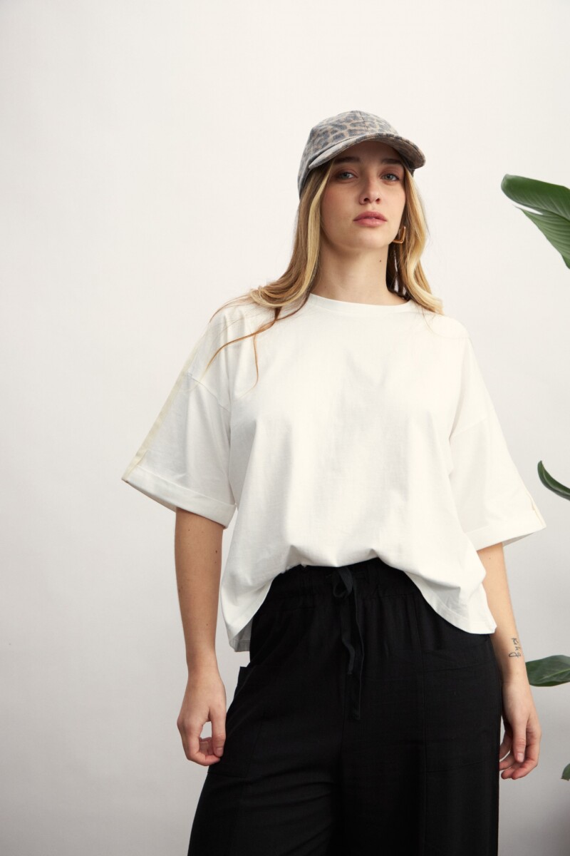 Remera Gisel 