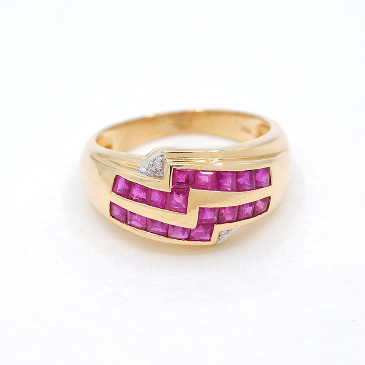 Anillo En Oro 18K, Rubies Y Brillantes 