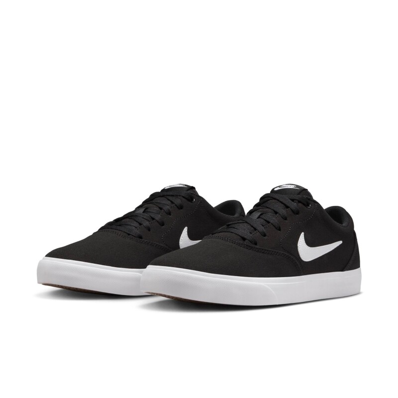 Championes Nike Charge de Hombre Negro