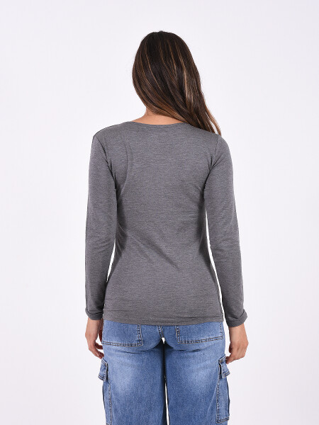 REMERA BÁSICA SOFIA GRIS OSCUROGenérico