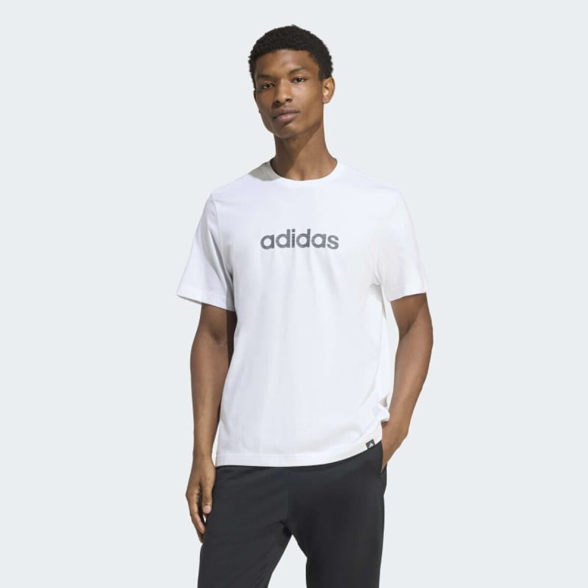 Remera Adidas Big Linear Essential - Blanco 