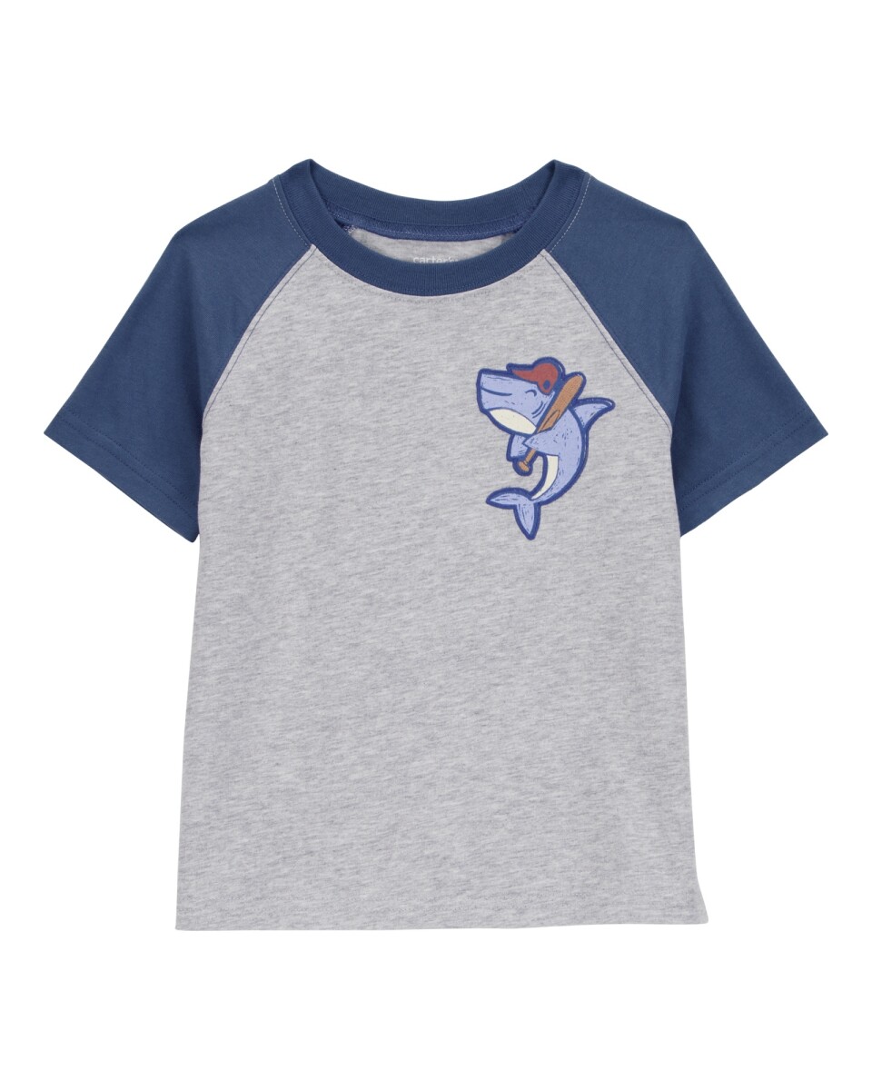 Remera de algodón, manga corta, estampa tiburón 