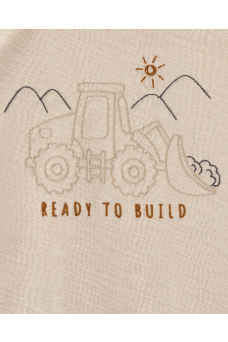 Set dos piezas de algodón, short y remera, diseño construcción Sin color